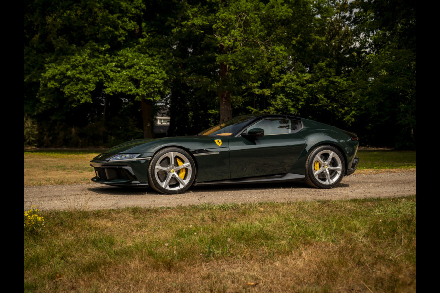 Ferrari 12Cilindri Spider 6.5 V12 | Verde British | Full spec! | Airbrushed shields | Lift