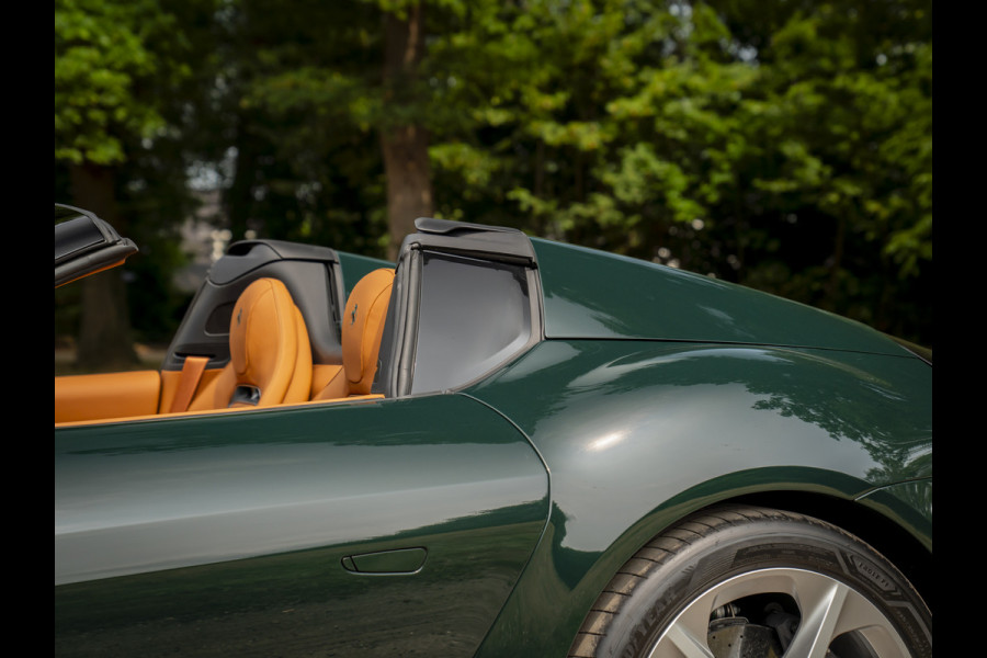 Ferrari 12Cilindri Spider 6.5 V12 | Verde British | Full spec! | Airbrushed shields | Lift