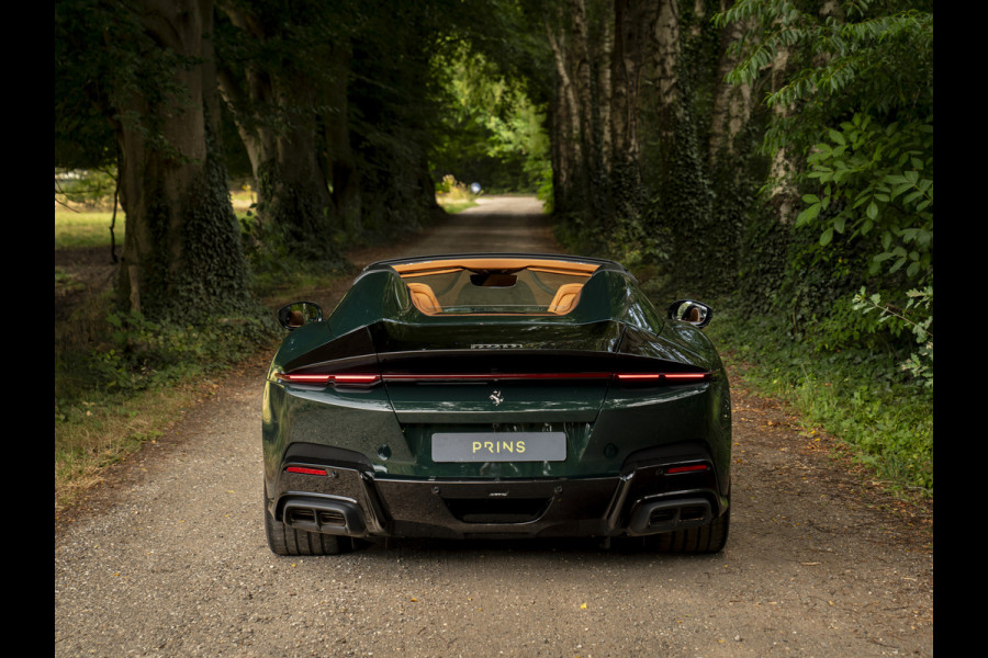 Ferrari 12Cilindri Spider 6.5 V12 | Verde British | Full spec! | Airbrushed shields | Lift