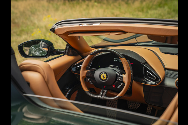 Ferrari 12Cilindri Spider 6.5 V12 | Verde British | Full spec! | Airbrushed shields | Lift