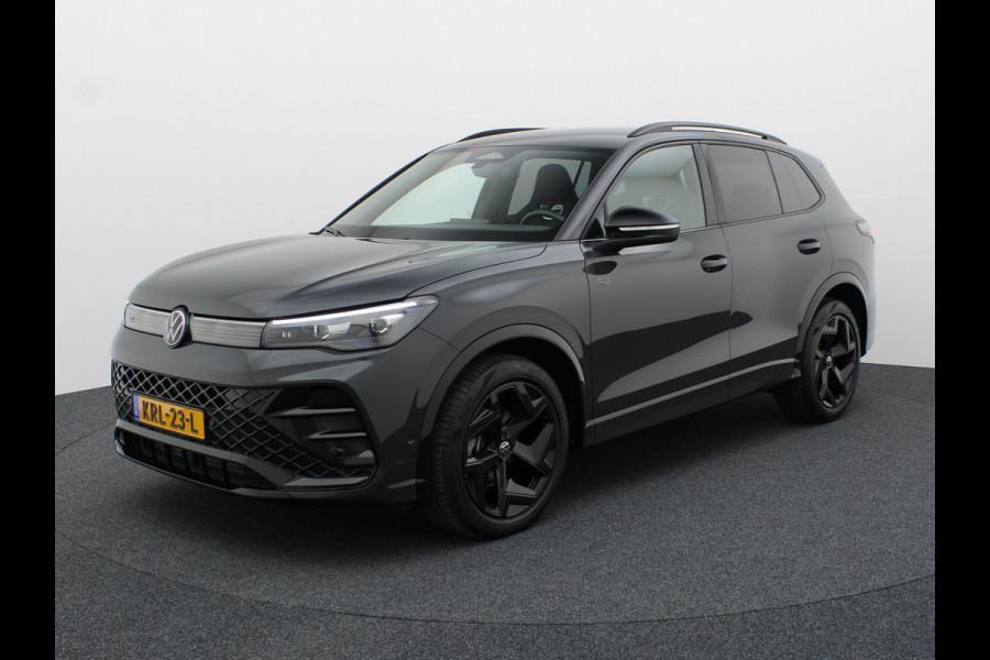 Volkswagen Tiguan 1.5 eTSI R-Line Edition | Head Up | Side Assist | Black Style | Prijs Rijklaar!!