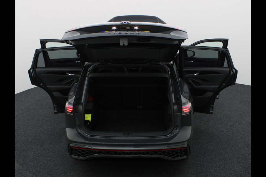 Volkswagen Tiguan 1.5 eTSI R-Line Edition | Head Up | Side Assist | Black Style | Prijs Rijklaar!!