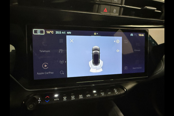Alfa Romeo junior Elettrica Automaat 156PK Adaptieve Cruise Control LMV 18 inch Full Led Matrix Parkeer sensoren Navigatie Apple Carplay / Android auto  Climate Control