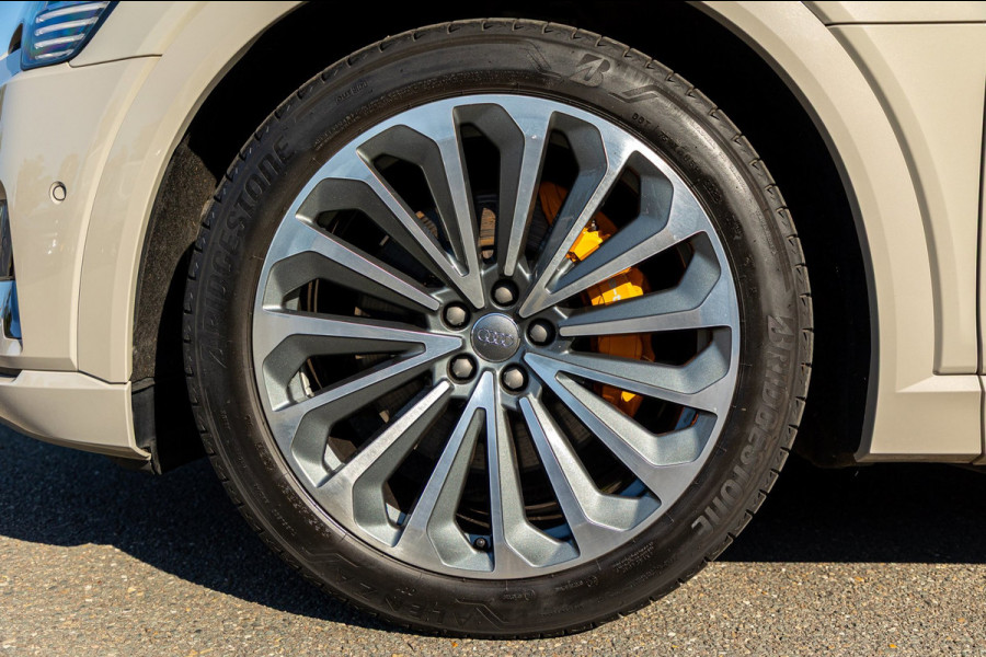 Audi e-tron E-tron 55 quattro advanced Pro Line Plus 95 kWh Soh 95% I Siambiege I Luchtvering I Stoelkoeling & verwarming I B&O