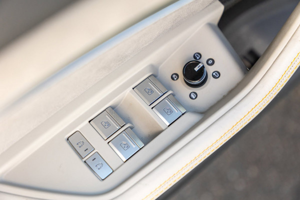 Audi e-tron E-tron 55 quattro advanced Pro Line Plus 95 kWh Soh 95% I Siambiege I Luchtvering I Stoelkoeling & verwarming I B&O