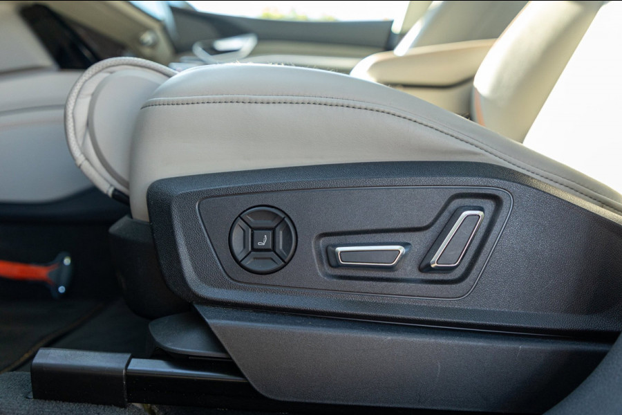 Audi e-tron E-tron 55 quattro advanced Pro Line Plus 95 kWh Soh 95% I Siambiege I Luchtvering I Stoelkoeling & verwarming I B&O