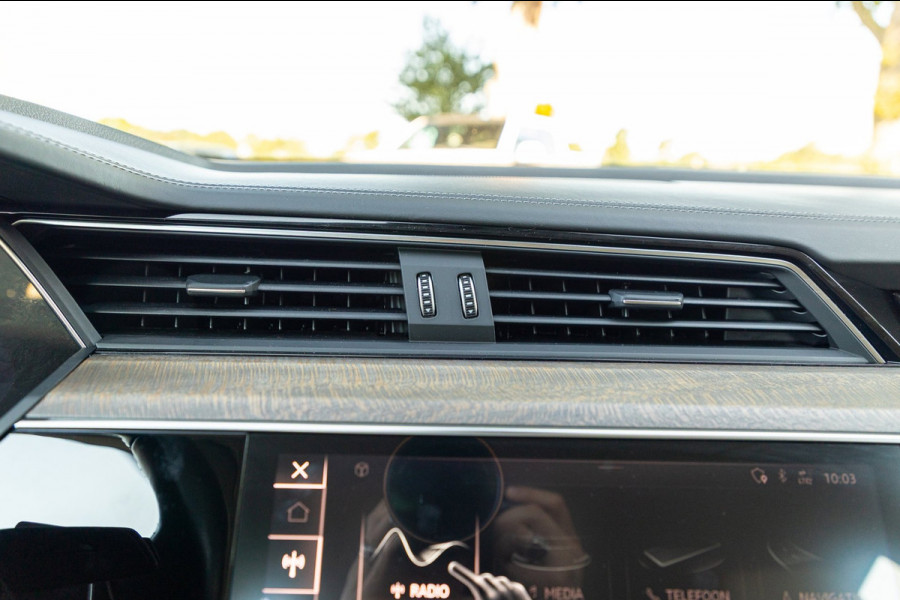 Audi e-tron E-tron 55 quattro advanced Pro Line Plus 95 kWh Soh 95% I Siambiege I Luchtvering I Stoelkoeling & verwarming I B&O