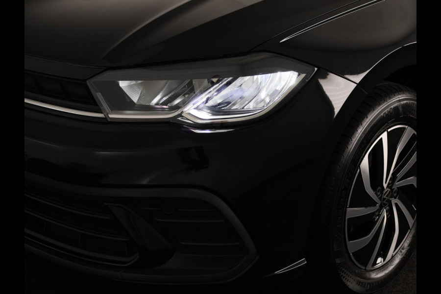Volkswagen Polo 1.0 TSI Life Business 95 pk Automaat (DSG) | Verlengde garantie | Navigatie | Parkeersensoren | Adaptieve cruise control | LED koplampen | Autom. airco |
