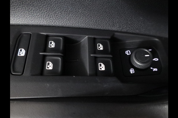 Volkswagen Polo 1.0 TSI Life 95 pk | Navigatie via App | Parkeersensoren | Adaptieve cruise control | LED koplampen |