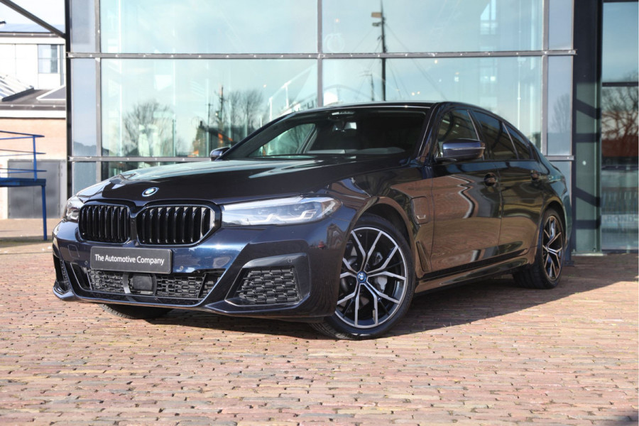 BMW 5 Serie 530e M Sport |HIFI|Stuurver|Drivingass|CarbonZwart|