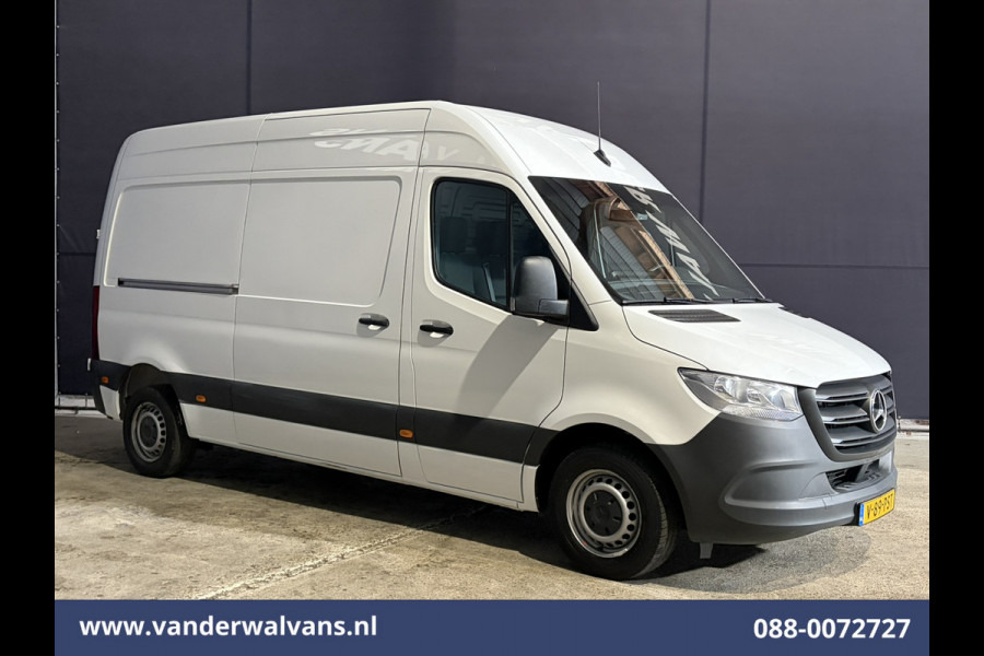 Mercedes-Benz Sprinter 211 CDI L2H2 Euro6 Airco | Camera | Trekhaak Bijrijdersbank