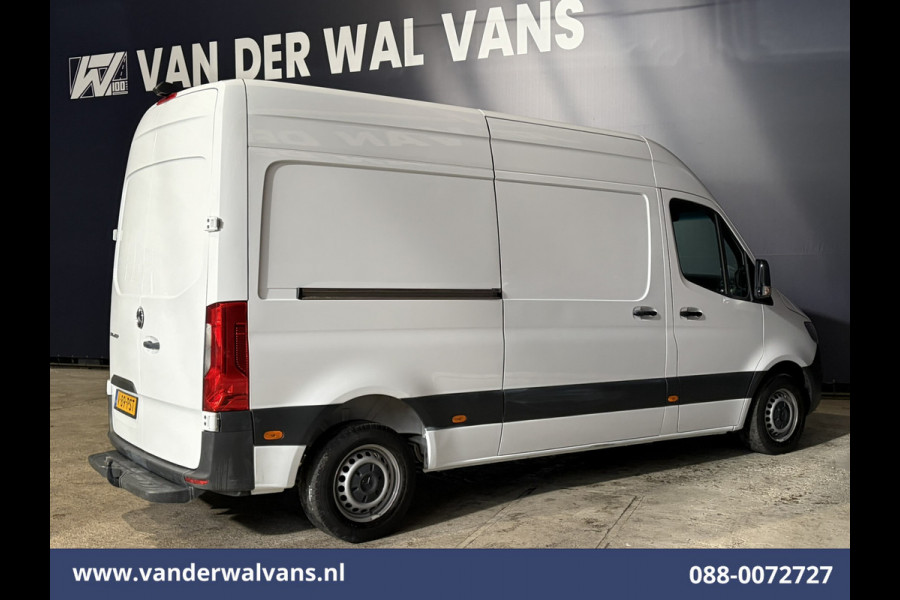 Mercedes-Benz Sprinter 211 CDI L2H2 Euro6 Airco | Camera | Trekhaak Bijrijdersbank