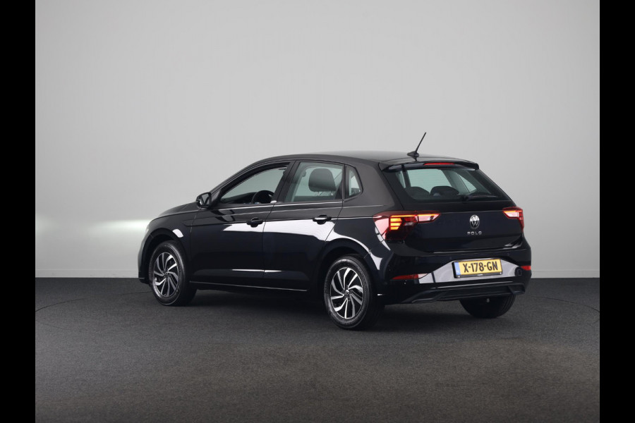 Volkswagen Polo 1.0 TSI Life Business 95 pk Automaat (DSG) | Verlengde garantie | Navigatie | Parkeersensoren | Adaptieve cruise control | LED koplampen | Autom. airco |