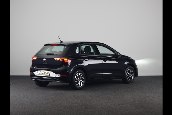 Volkswagen Polo 1.0 TSI Life Business 95 pk Automaat (DSG) | Verlengde garantie | Navigatie | Parkeersensoren | Adaptieve cruise control | LED koplampen | Autom. airco |