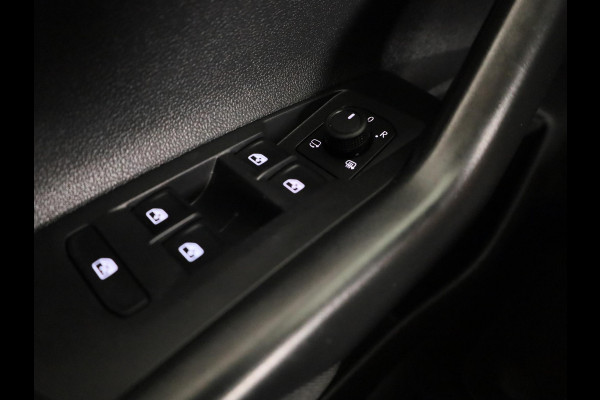 Volkswagen Polo 1.0 TSI Life Business 95 pk Automaat (DSG) | Verlengde garantie | Navigatie | Parkeersensoren | Adaptieve cruise control | LED koplampen | Autom. airco |