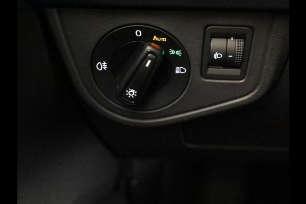 Volkswagen Polo 1.0 TSI Life Business 95 pk Automaat (DSG) | Verlengde garantie | Navigatie | Parkeersensoren | Adaptieve cruise control | LED koplampen | Autom. airco |