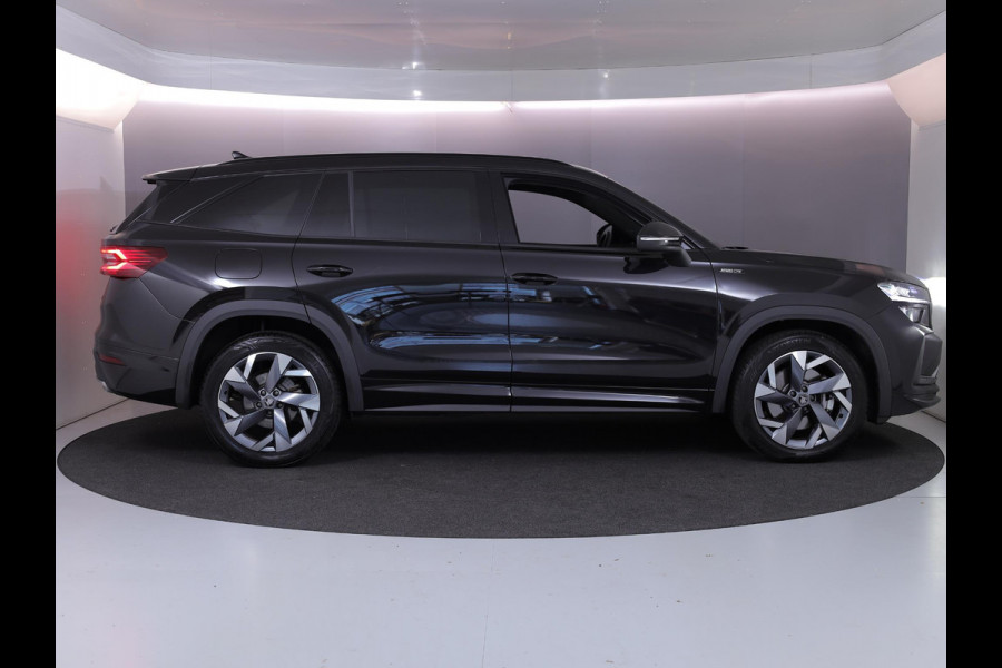 Škoda Kodiaq 1.5 TSI PHEV Sportline Business 204 pk Automaat | Verlengde garantie | Parkeersensoren | Achteruitrijcamera | Autom. airco (3 zones) | Stoelverwarming |