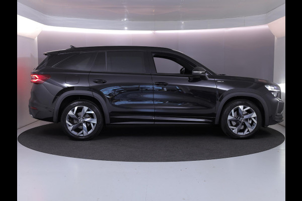 Škoda Kodiaq 1.5 TSI PHEV Sportline Business 204 pk Automaat | Verlengde garantie | Parkeersensoren | Achteruitrijcamera | Autom. airco (3 zones) | Stoelverwarming |