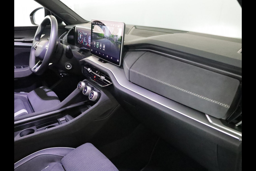 Škoda Kodiaq 1.5 TSI PHEV Sportline Business 204 pk Automaat | Verlengde garantie | Parkeersensoren | Achteruitrijcamera | Autom. airco (3 zones) | Stoelverwarming |