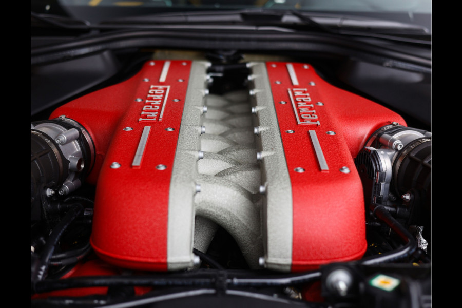 Ferrari GTC4Lusso 6.3 V12 | Giallo Triplo Strato - Lift - Nieuwstaat!