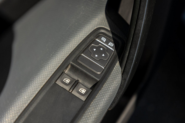 Mercedes-Benz Citan 110 CDI L1 Pro Automaat I Trekhaak I Airco I Cruise I CarPlay I Android I Camera I Stoelverwarming I 3 Zits