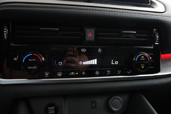 Nissan QASHQAI 1.3 MHEV Xtronic Tekna Automaat, apple carplay, 360 camera.