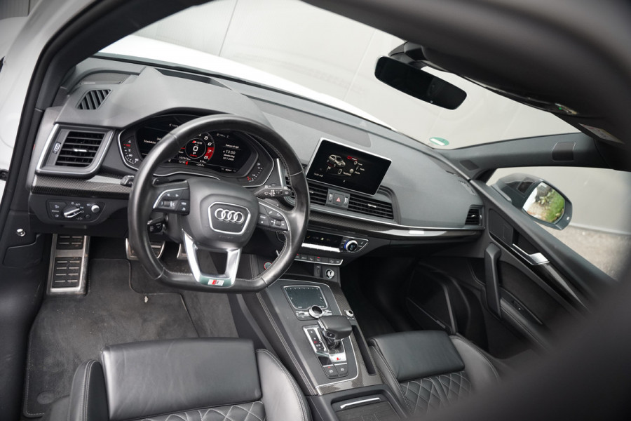 Audi Q5 3.0 TFSI SQ5 quattro Pro Line Plus | ABT | Carbon | Bang & Olufsen | Panoramdak | Stoelverwarming | Head-Up Display | 360 Camera | Dodehoekdetectie | Keyless | RS Stoelen | Massage | Memory Seat | Elektrische Stoelen | Adaptiv