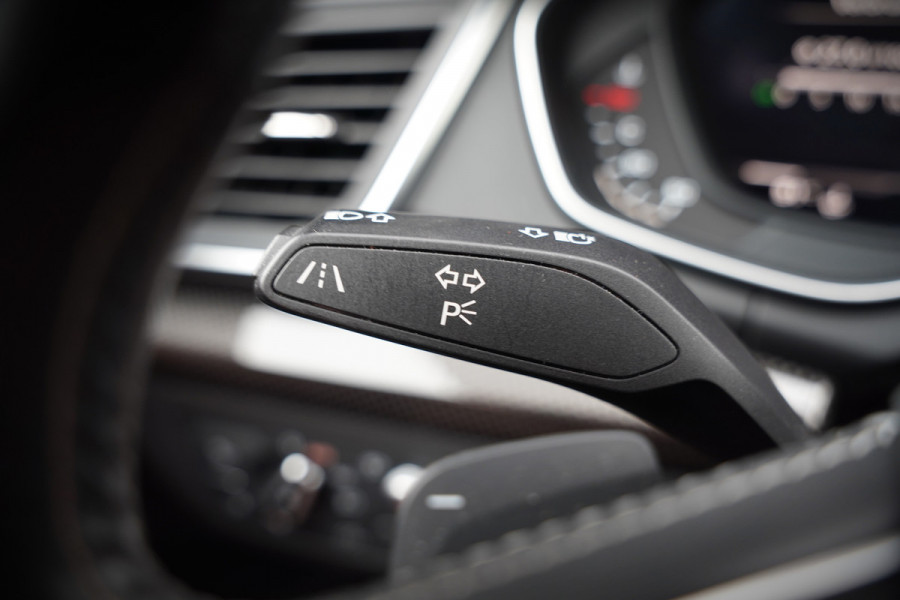Audi Q5 3.0 TFSI SQ5 quattro Pro Line Plus | ABT | Carbon | Bang & Olufsen | Panoramdak | Stoelverwarming | Head-Up Display | 360 Camera | Dodehoekdetectie | Keyless | RS Stoelen | Massage | Memory Seat | Elektrische Stoelen | Adaptiv