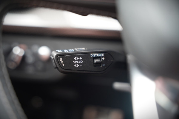Audi Q5 3.0 TFSI SQ5 quattro Pro Line Plus | ABT | Carbon | Bang & Olufsen | Panoramdak | Stoelverwarming | Head-Up Display | 360 Camera | Dodehoekdetectie | Keyless | RS Stoelen | Massage | Memory Seat | Elektrische Stoelen | Adaptiv