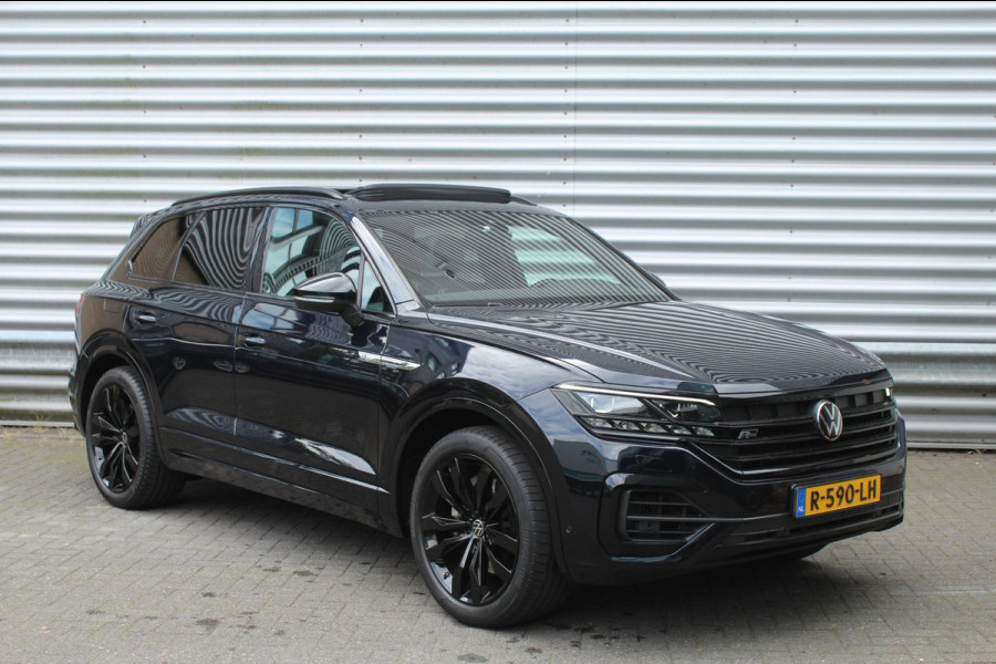Volkswagen Touareg 3.0 TSI 340pk R-Line DSG8 Panoramadak Trekhaak leder