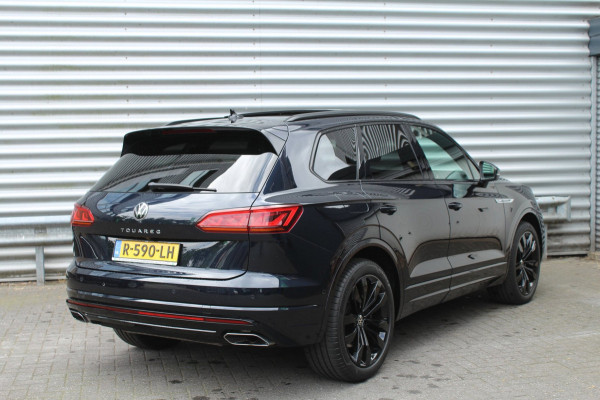 Volkswagen Touareg 3.0 TSI 340pk R-Line DSG8 Panoramadak Trekhaak leder