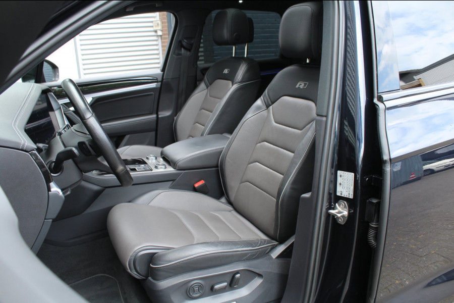 Volkswagen Touareg 3.0 TSI 340pk R-Line DSG8 Panoramadak Trekhaak leder