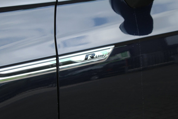 Volkswagen Touareg 3.0 TSI 340pk R-Line DSG8 Panoramadak Trekhaak leder