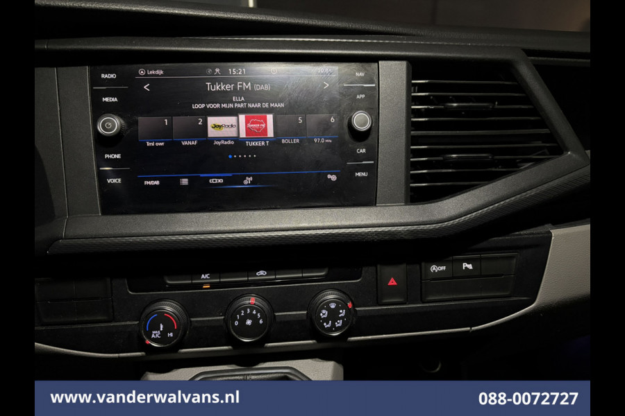 Volkswagen Transporter 2.0 TDI L2H1 Euro6 Airco | Navigatie | Apple Carplay | Cruisecontrol | Trekhaak Parkeersensoren