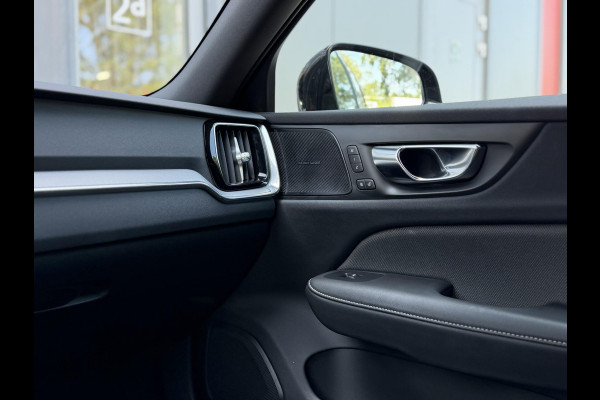 Volvo V60 2.0 T6 Plug-in hybrid 350Pk AWD Plus Dark Long Range|Pano|H/K|360Cam|Pilot|Trekhaak