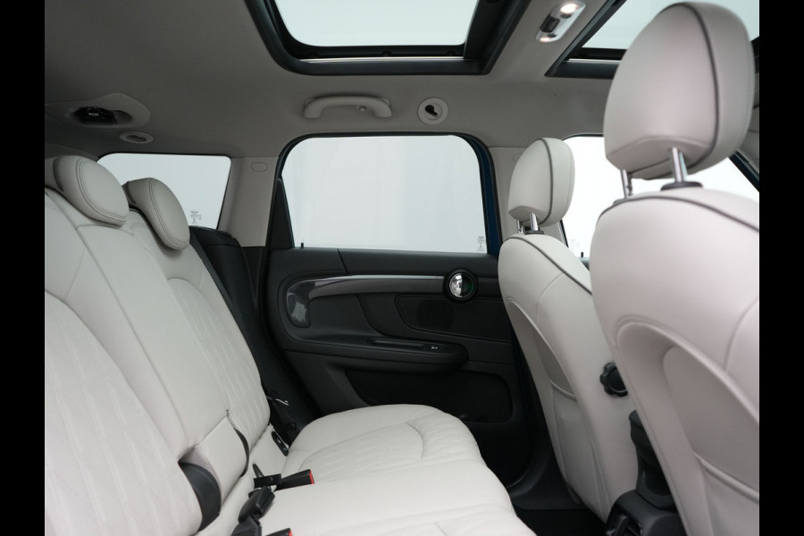 MINI Countryman 1.5 Cooper S E ALL4 Chili PHEV 220pk Dealer O.H. | Panodak | Head Up | Adaptive Cruise | Camera | Lederen Sportstoelen Verwarmd | Keyless | Sfeerverlichting | Apple Carplay | Plug In Hybrid |