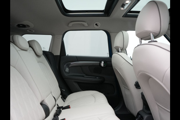 MINI Countryman 1.5 Cooper S E ALL4 Chili PHEV 220pk Dealer O.H. | Panodak | Head Up | Adaptive Cruise | Camera | Lederen Sportstoelen Verwarmd | Keyless | Sfeerverlichting | Apple Carplay | Plug In Hybrid |