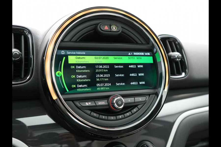 MINI Countryman 1.5 Cooper S E ALL4 Chili PHEV 220pk Dealer O.H. | Panodak | Head Up | Adaptive Cruise | Camera | Lederen Sportstoelen Verwarmd | Keyless | Sfeerverlichting | Apple Carplay | Plug In Hybrid |