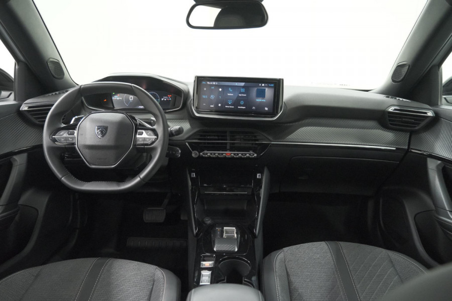 Peugeot 2008 1.2 Hybrid 145 Allure | Apple Carplay | Climate Control | Parkeersensoren Voor + Achter