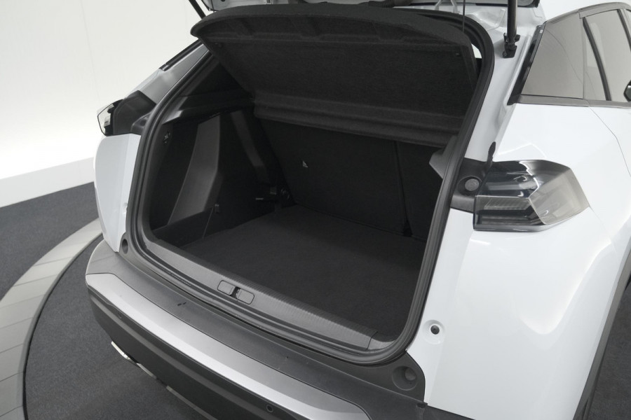 Peugeot 2008 1.2 Hybrid 145 Allure | Apple Carplay | Climate Control | Parkeersensoren Voor + Achter