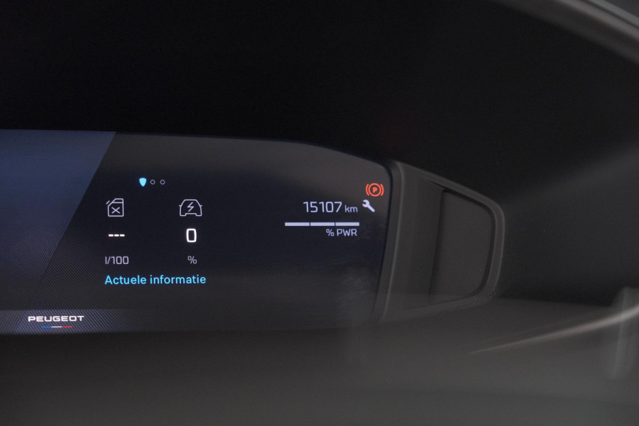 Peugeot 2008 1.2 Hybrid 145 Allure | Apple Carplay | Climate Control | Parkeersensoren Voor + Achter