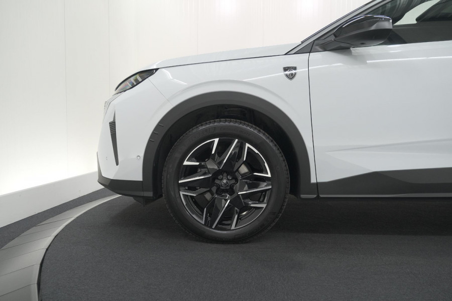 Peugeot 3008 1.2 Hybrid 145 GT | Panoramadak | Focal Hi-Fi | 360 Camera | Elektronische kofferklep