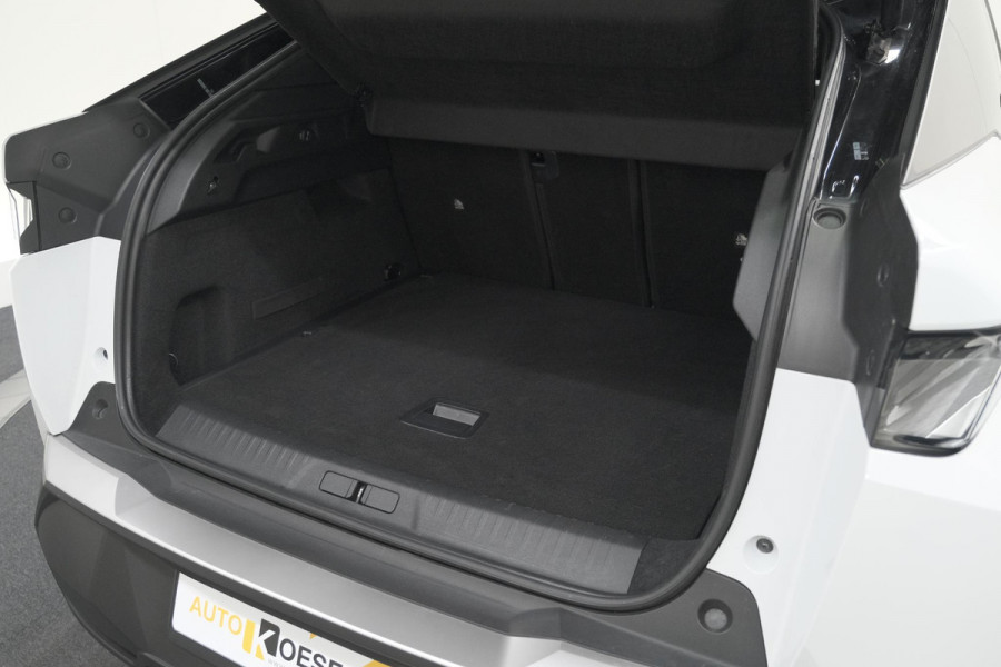 Peugeot 3008 1.2 Hybrid 145 GT | Panoramadak | Focal Hi-Fi | 360 Camera | Elektronische kofferklep