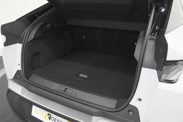 Peugeot 3008 1.2 Hybrid 145 GT | Panoramadak | Focal Hi-Fi | 360 Camera | Elektronische kofferklep