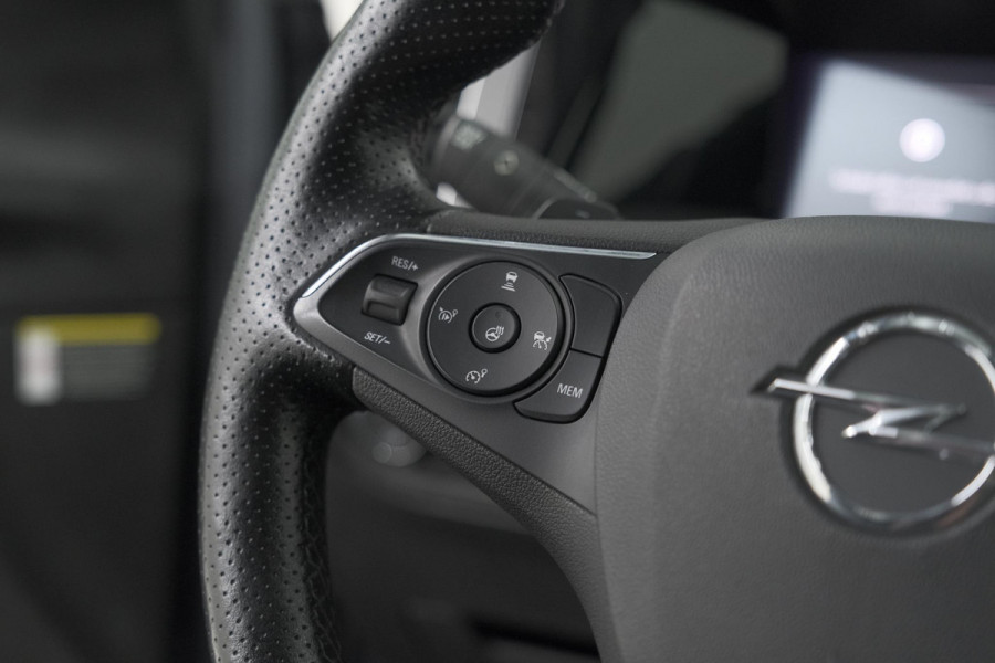 Opel Grandland 1.6 Turbo Plug-In Hybrid 4x4 GSe | Elektrische Kofferklep | Adaptieve Cruise Control | Camera | Alcantara Pakket