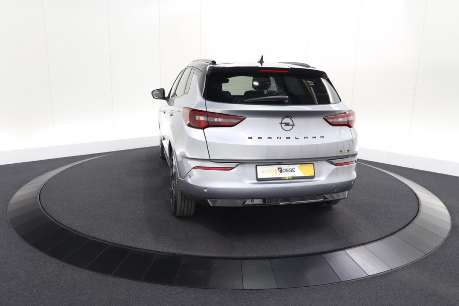 Opel Grandland 1.6 Turbo Plug-In Hybrid 4x4 GSe | Elektrische Kofferklep | Adaptieve Cruise Control | Camera | Alcantara Pakket