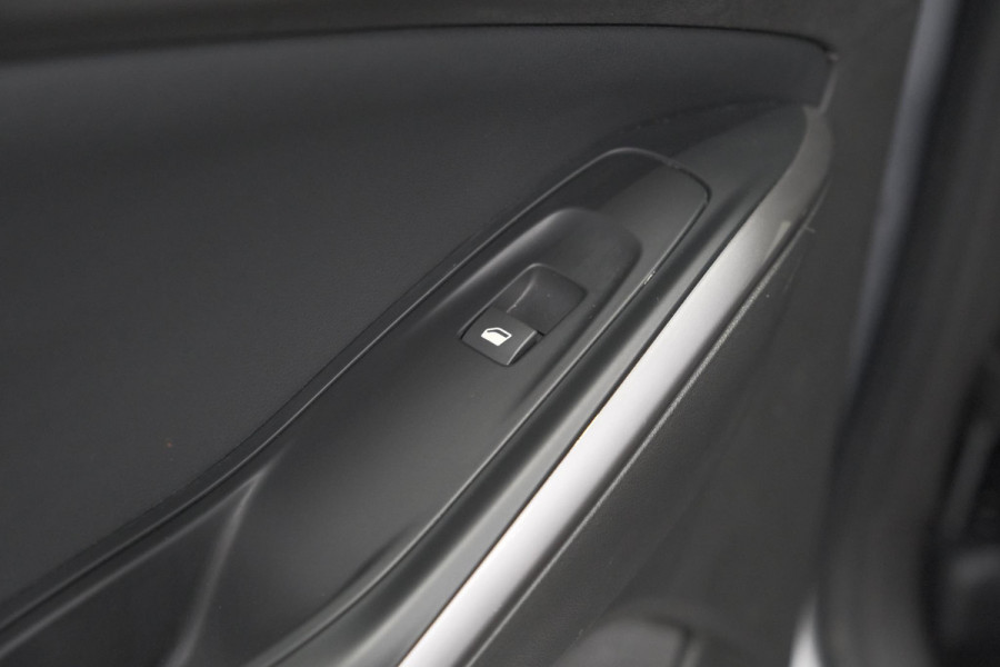 Opel Grandland 1.6 Turbo Plug-In Hybrid 4x4 GSe | Elektrische Kofferklep | Adaptieve Cruise Control | Camera | Alcantara Pakket