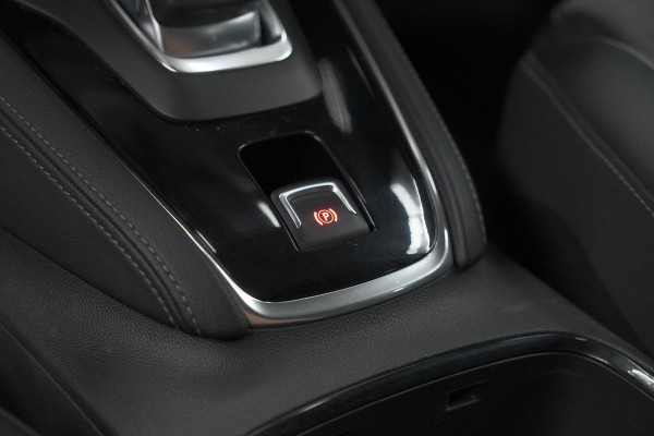 Opel Grandland 1.6 Turbo Plug-In Hybrid 4x4 GSe | Elektrische Kofferklep | Adaptieve Cruise Control | Camera | Alcantara Pakket