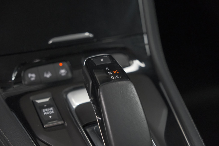 Opel Grandland 1.6 Turbo Plug-In Hybrid 4x4 GSe | Elektrische Kofferklep | Adaptieve Cruise Control | Camera | Alcantara Pakket