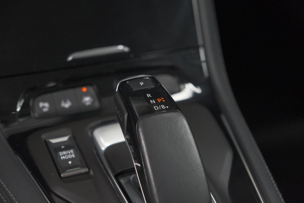 Opel Grandland 1.6 Turbo Plug-In Hybrid 4x4 GSe | Elektrische Kofferklep | Adaptieve Cruise Control | Camera | Alcantara Pakket